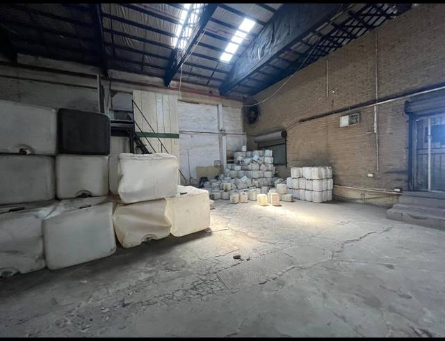 700M² WAREHOUSE TO LET IN DALVIEW